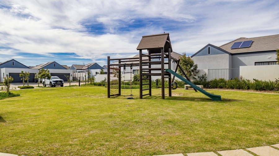 3 Bedroom Property for Sale in Burgundy Estate Western Cape